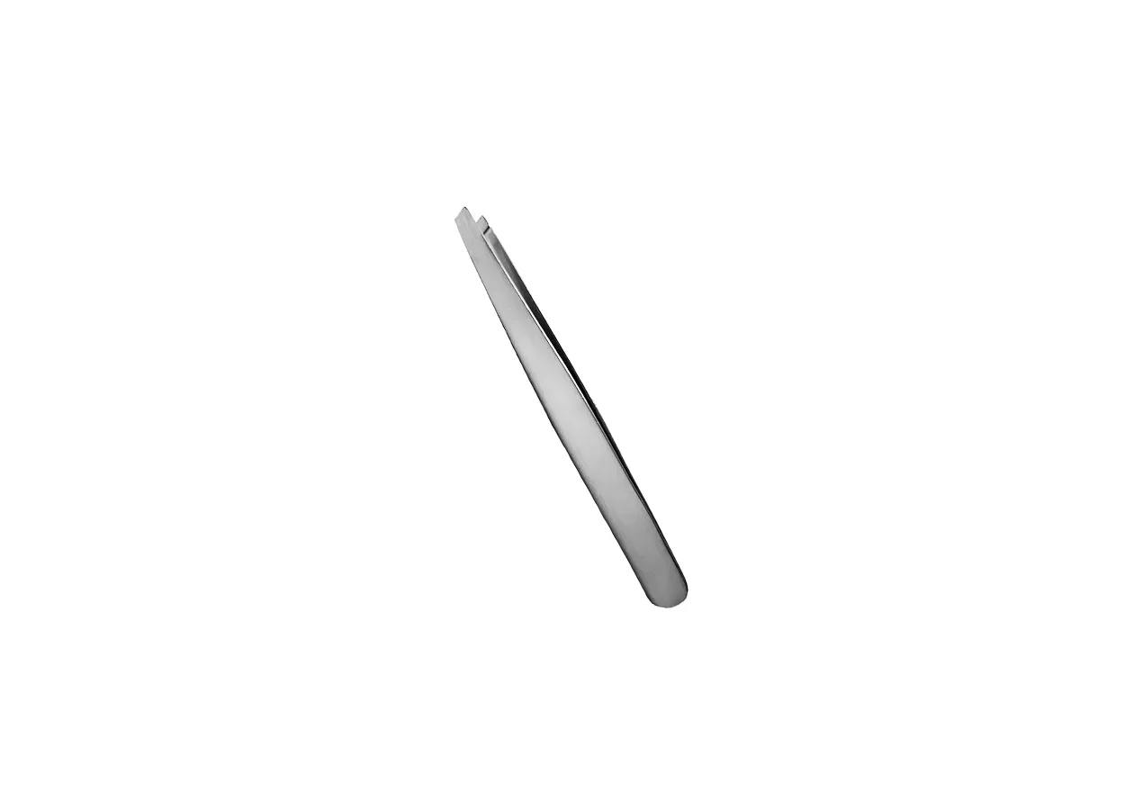 Eyebrow tweezers with a beveled edge Luxury - P06