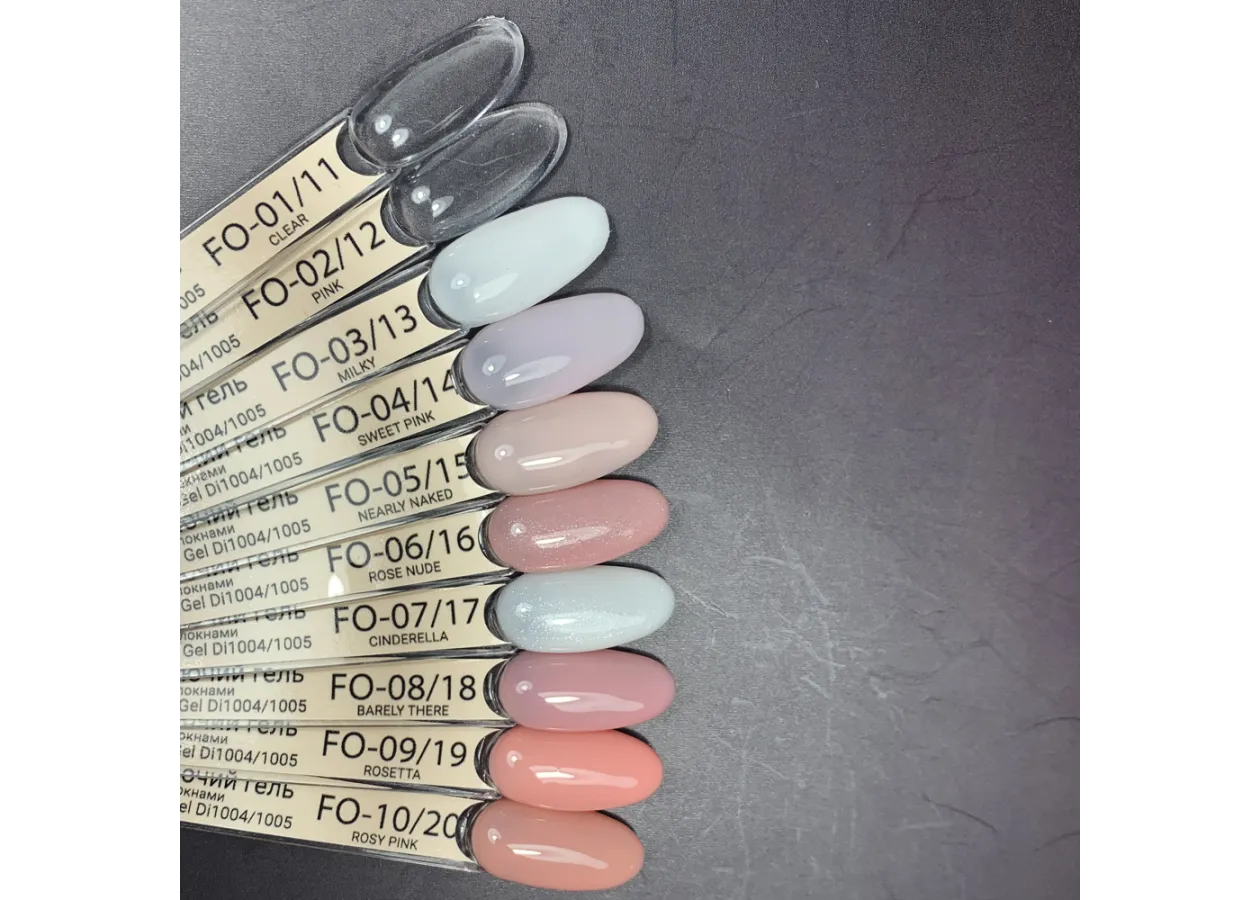 Палітра на тіпсах на файбер базу Divia 