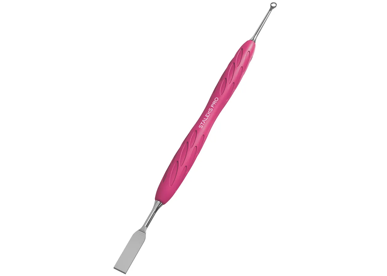 Лопатка манікюрна з силіконовою ручкою 