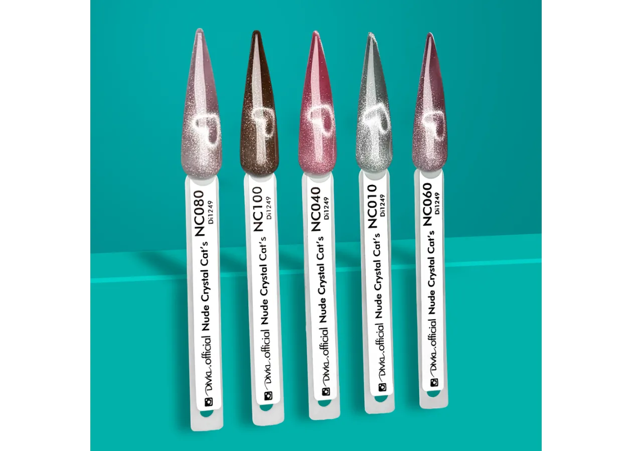 Гель-лак кришталева кішка 