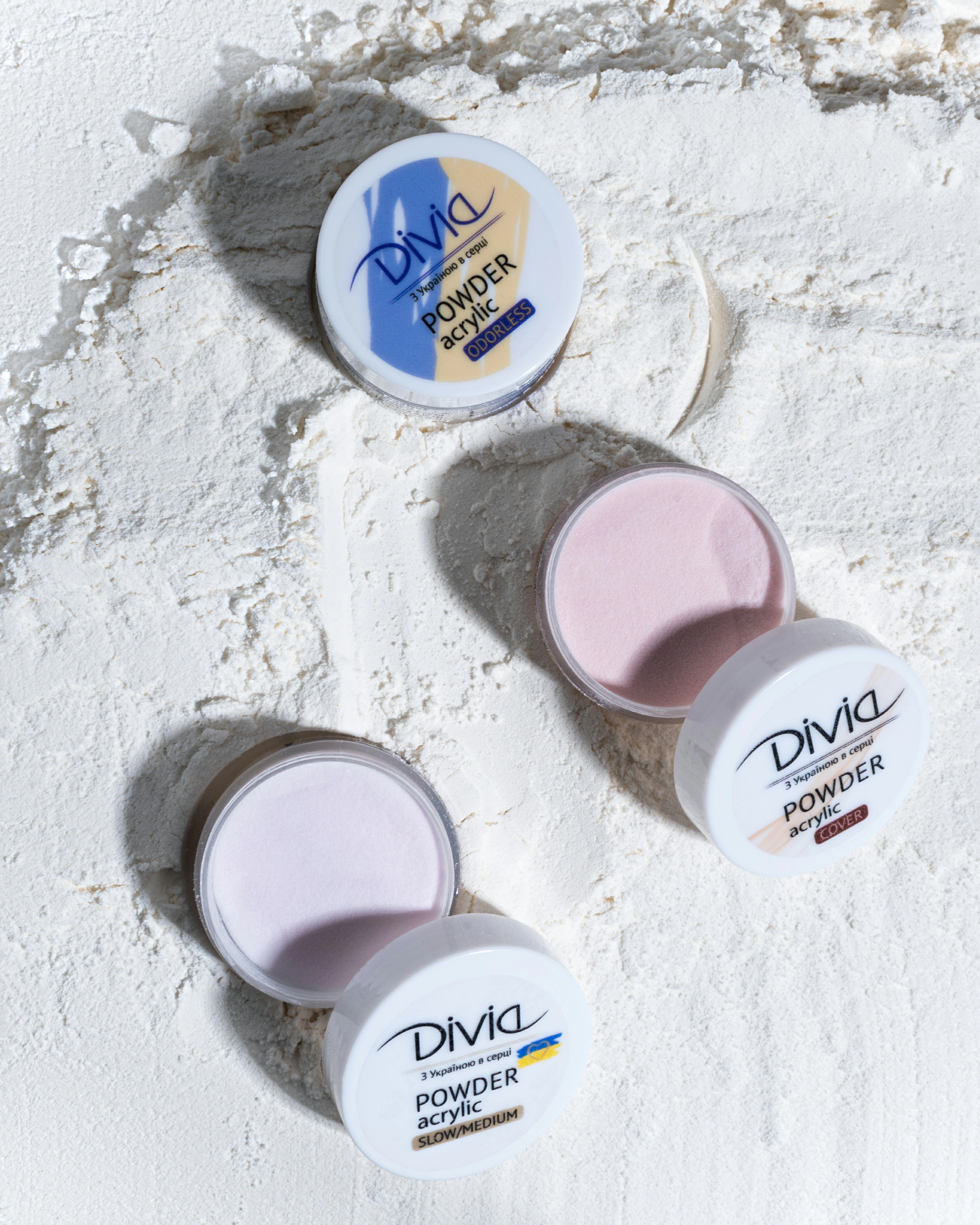 Види акрилової пудри та основні правила нанесення